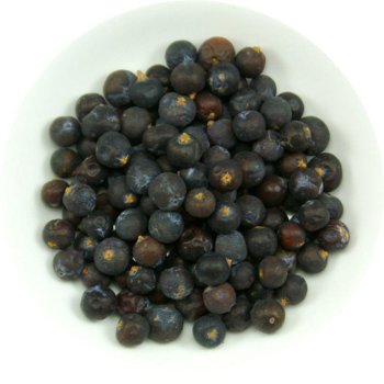 Wacholderbeeren, ganz
